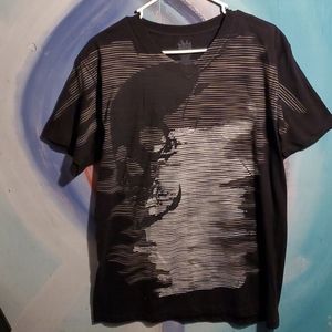 Chill skull graphic tee